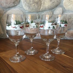 Vintage Libbey Winter Village Wine / Water Glasses Set of 4